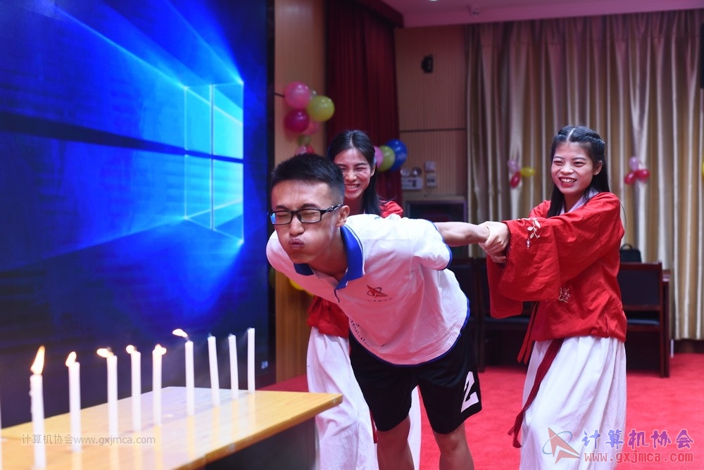 20190615qxhclssznghxh14ssrparty726.JPG