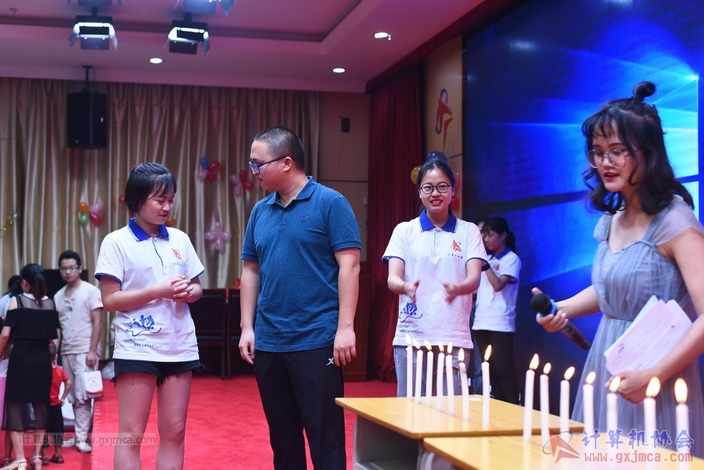 20190615qxhclssznghxh14ssrparty725.JPG