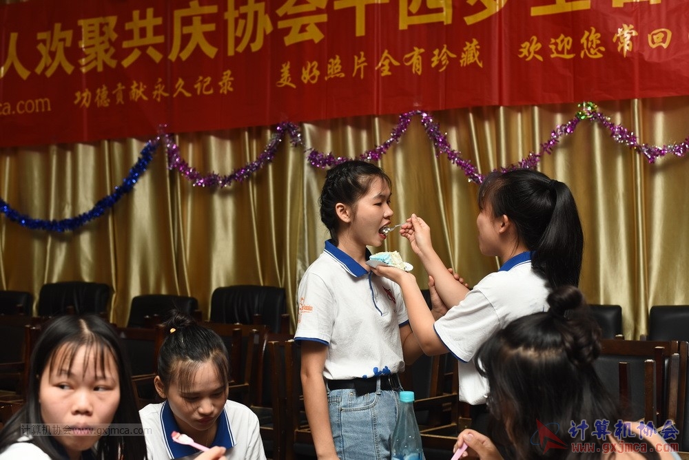 20190615qxhclssznghxh14ssrparty829.JPG