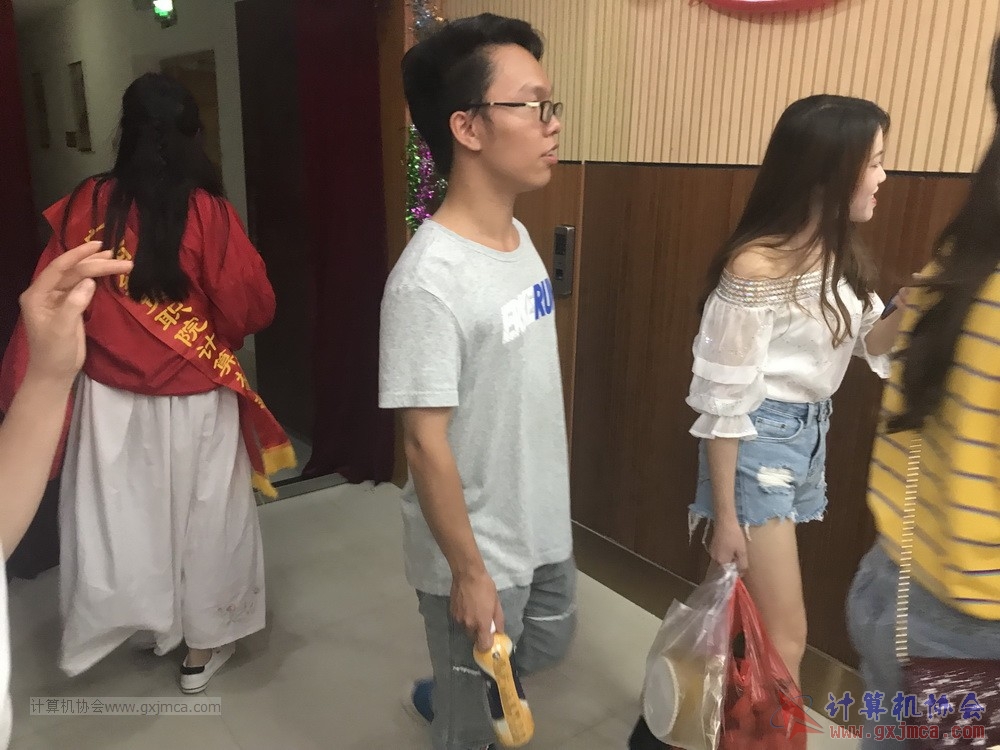 20190615qxhclssznghxh14ssrparty841.JPG
