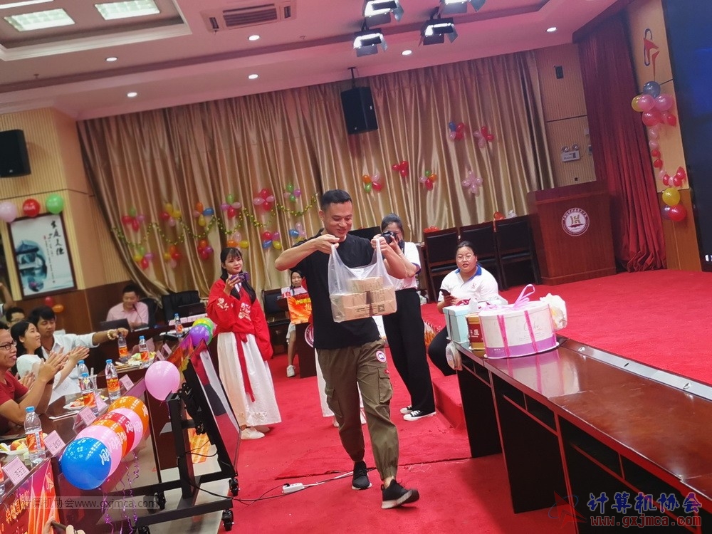 20190615qxhclssznghxh14ssrparty1166.jpg