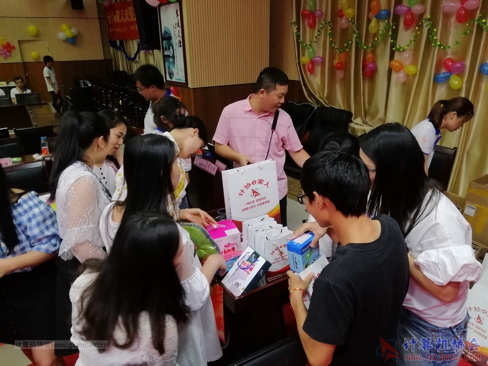 20190615qxhclssznghxh14ssrparty1287.jpg