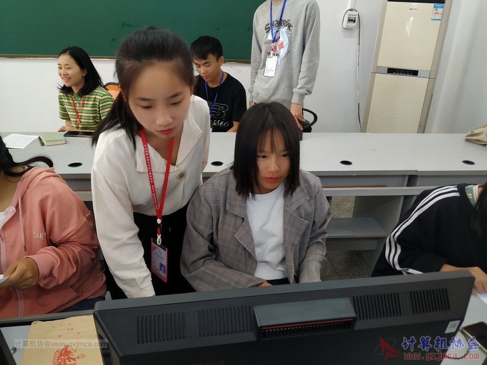 20191030xhwbpxdsk20.jpg