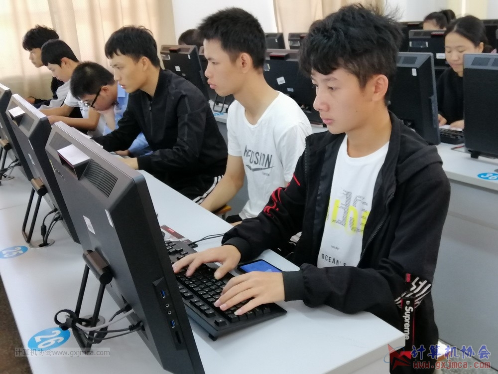 20191030xhwbpxdsk33.jpg