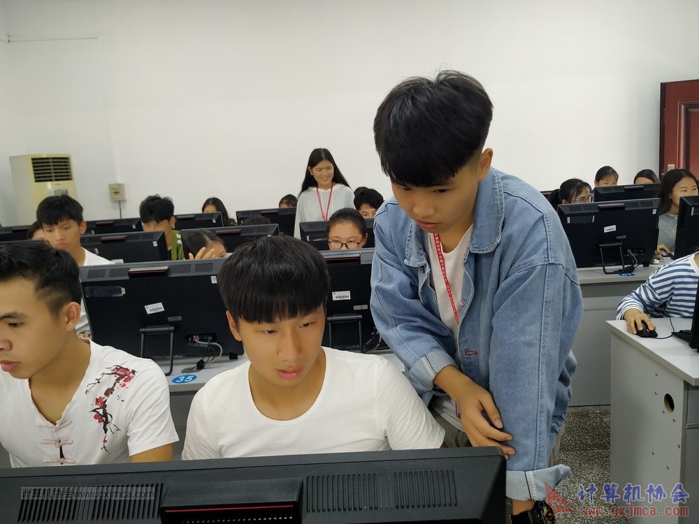 20191113Exceldzbgclpx45.jpg