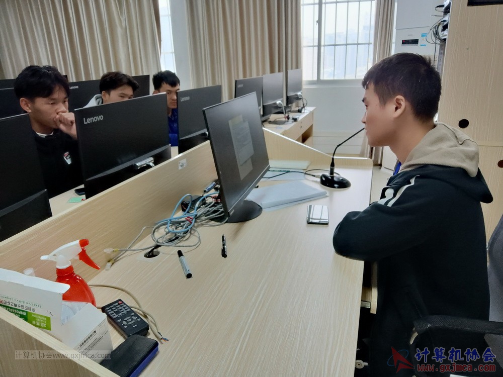 201223txclpx087.jpg