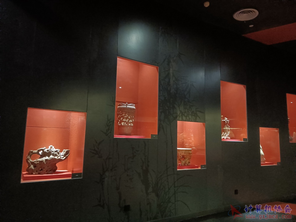201226nnbwg032.jpg