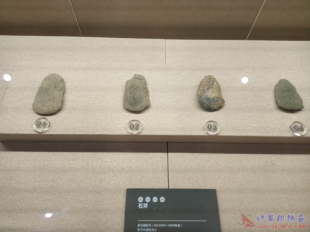 201226nnbwg053.jpg