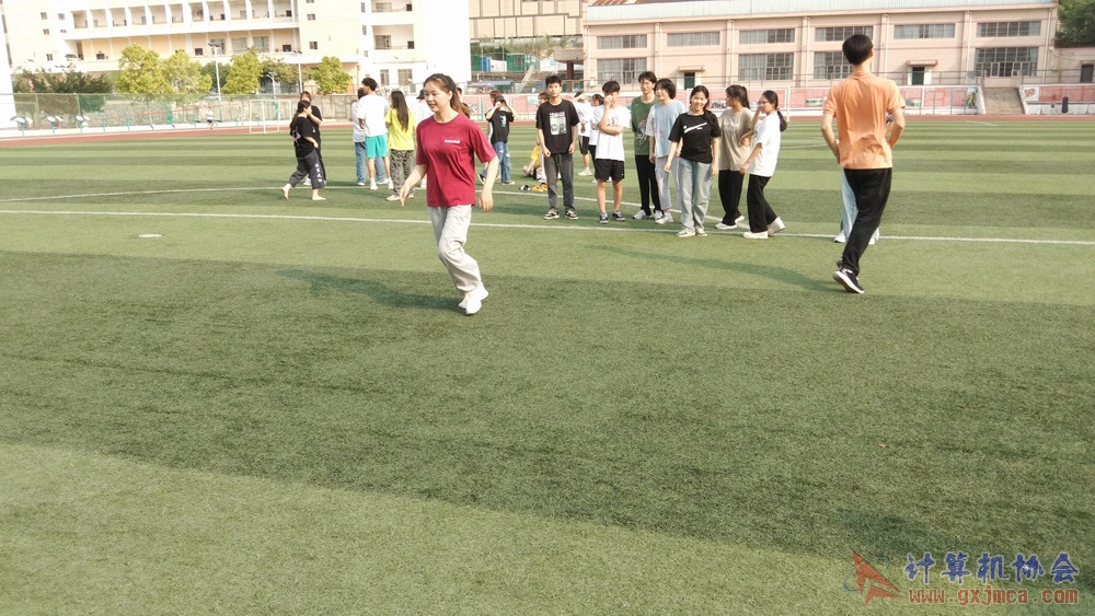 230418CAsxqjhd065.jpg