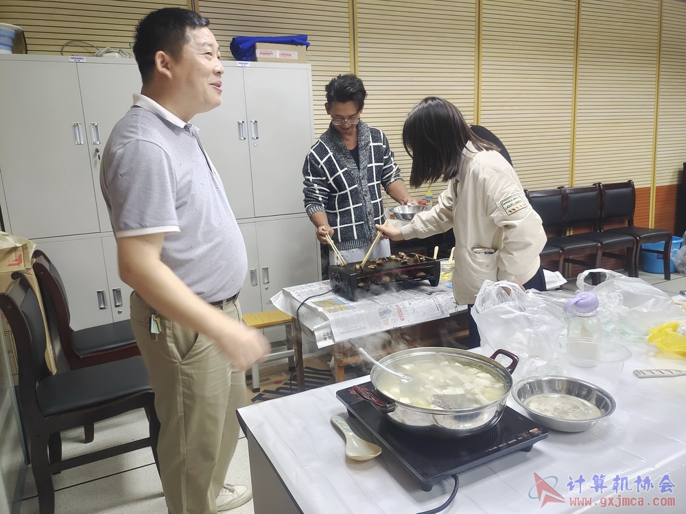 230512CA18znqcbh026.jpg