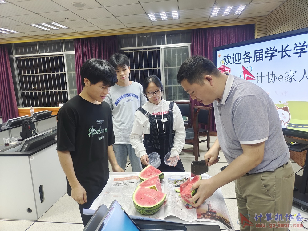 230512CA18znqcbh100.jpg