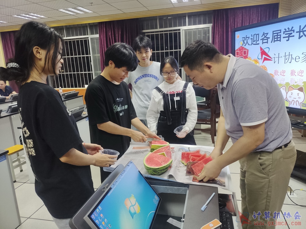 230512CA18znqcbh102.jpg