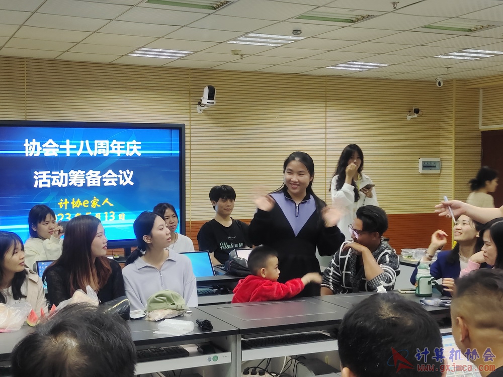 230512CA18znqcbh160.jpg