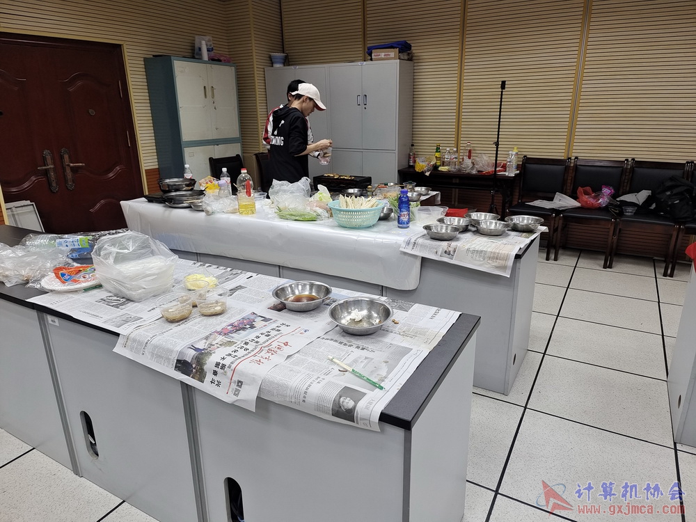 230512CA18znqcbh011.jpg