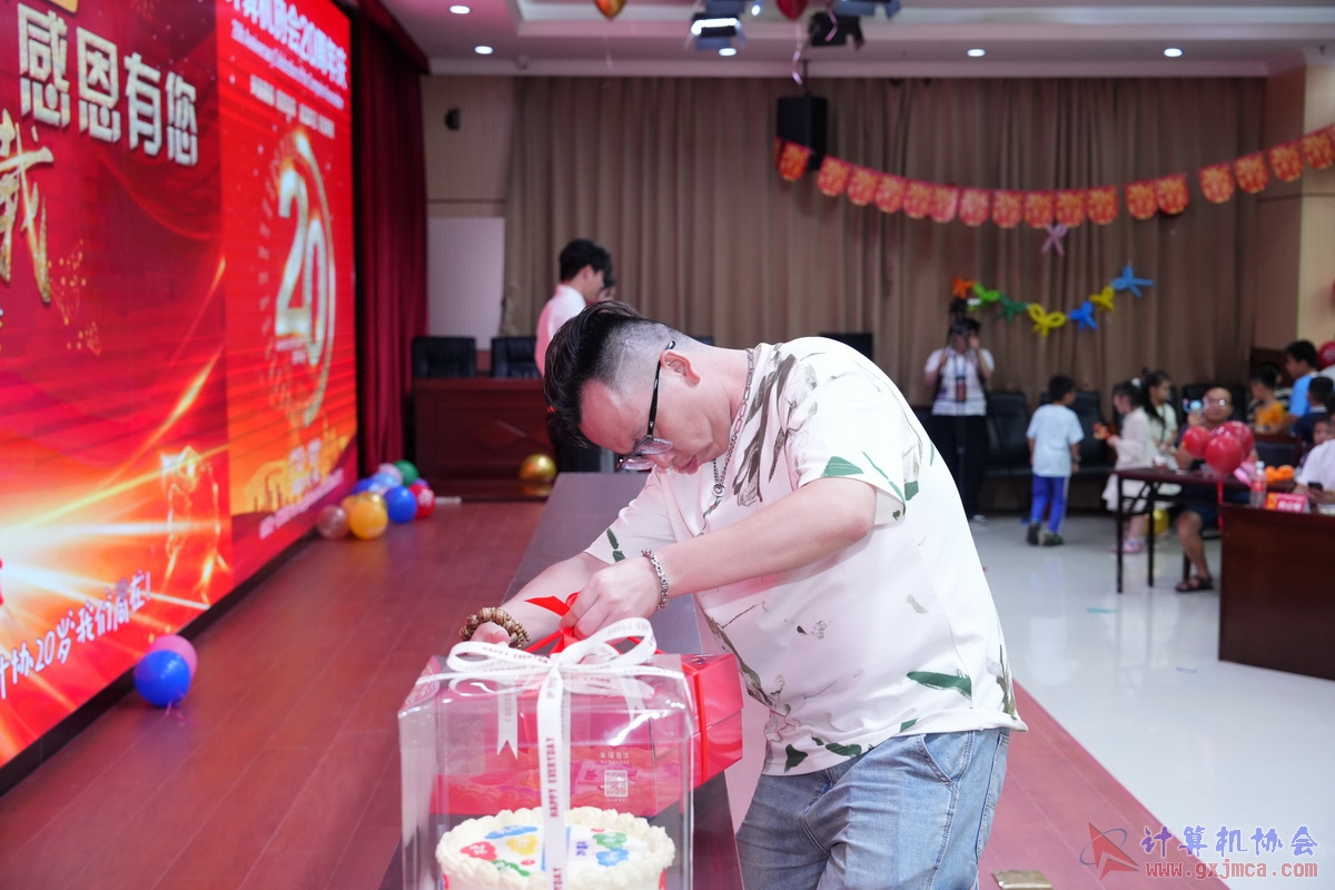 250621CA1241.JPG