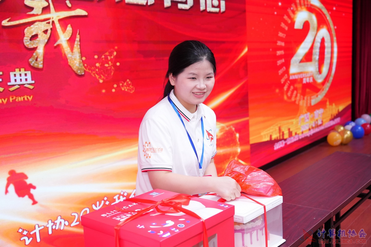 250621CA1295.JPG