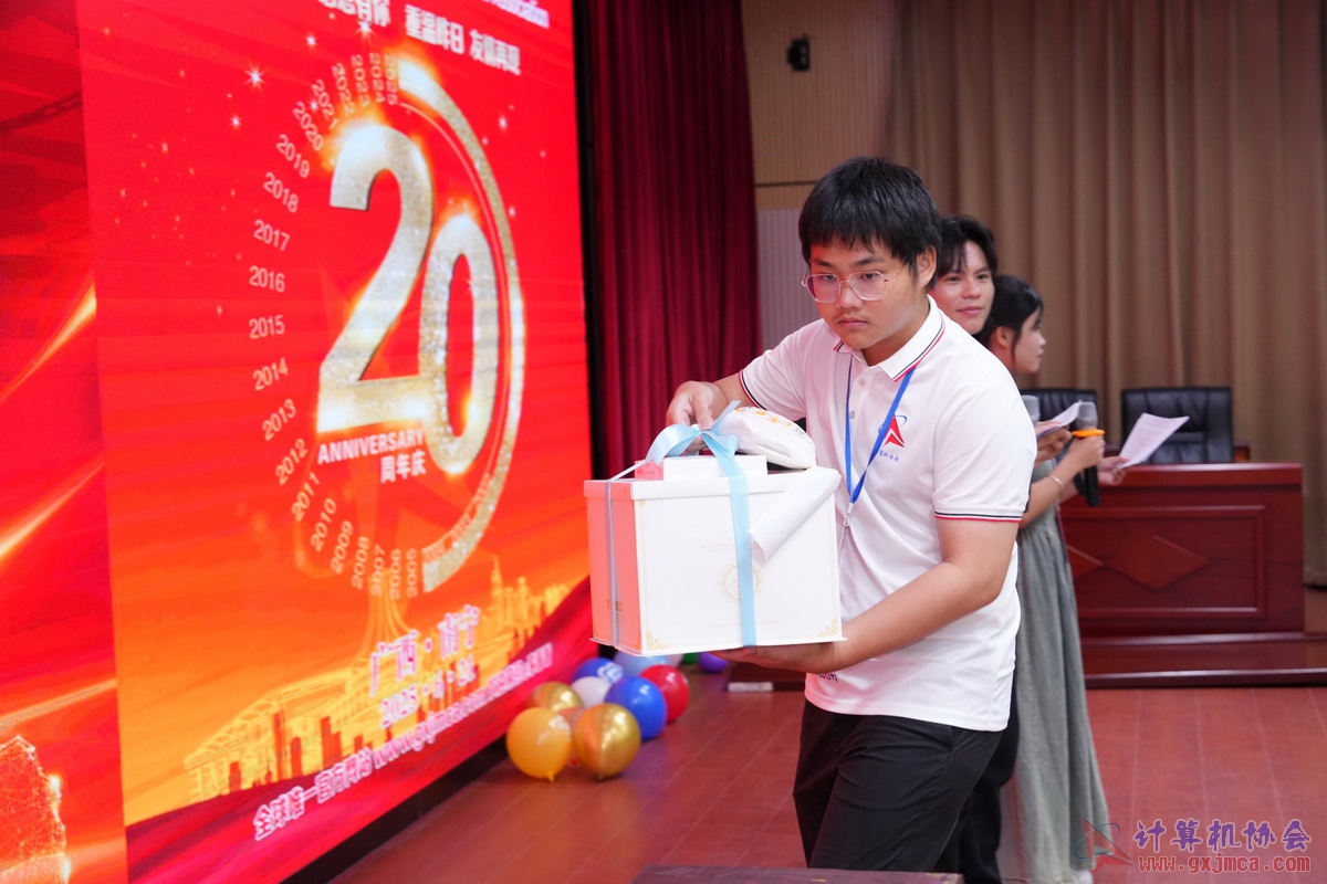 250621CA1297.JPG
