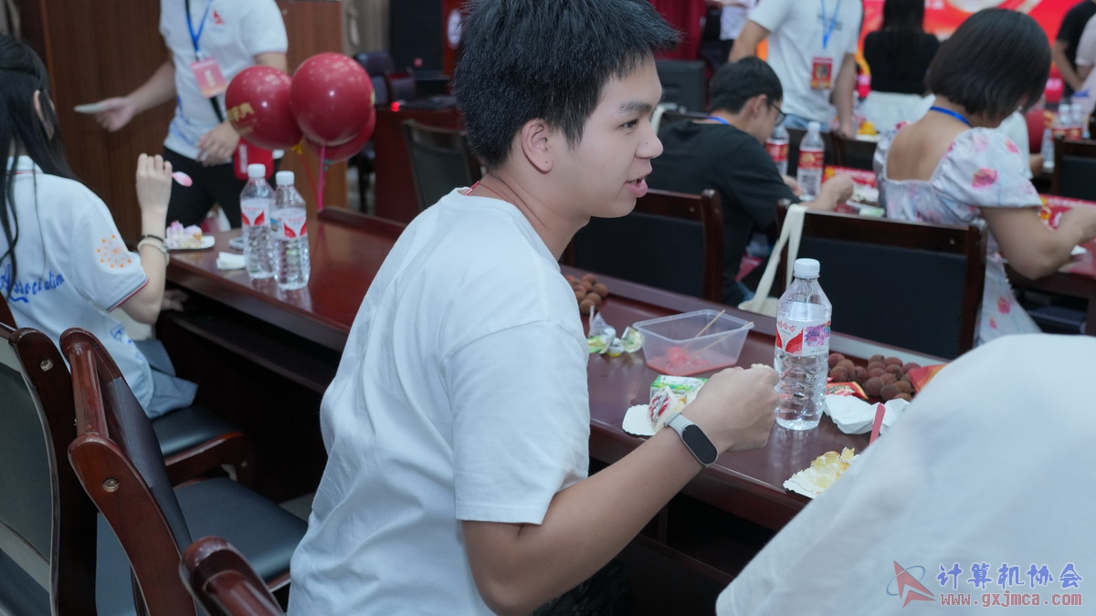 250621CA1698.JPG