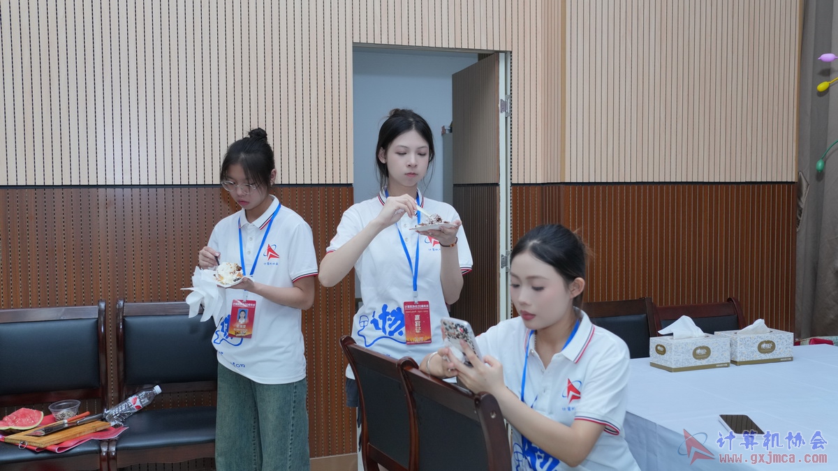 250621CA1707.JPG