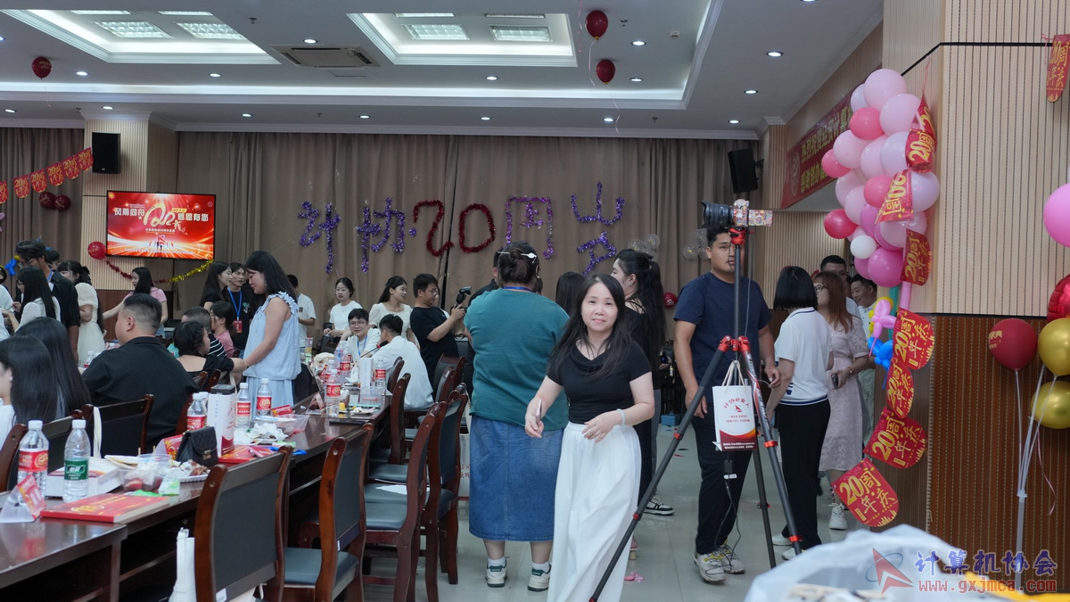 250621CA1715.JPG