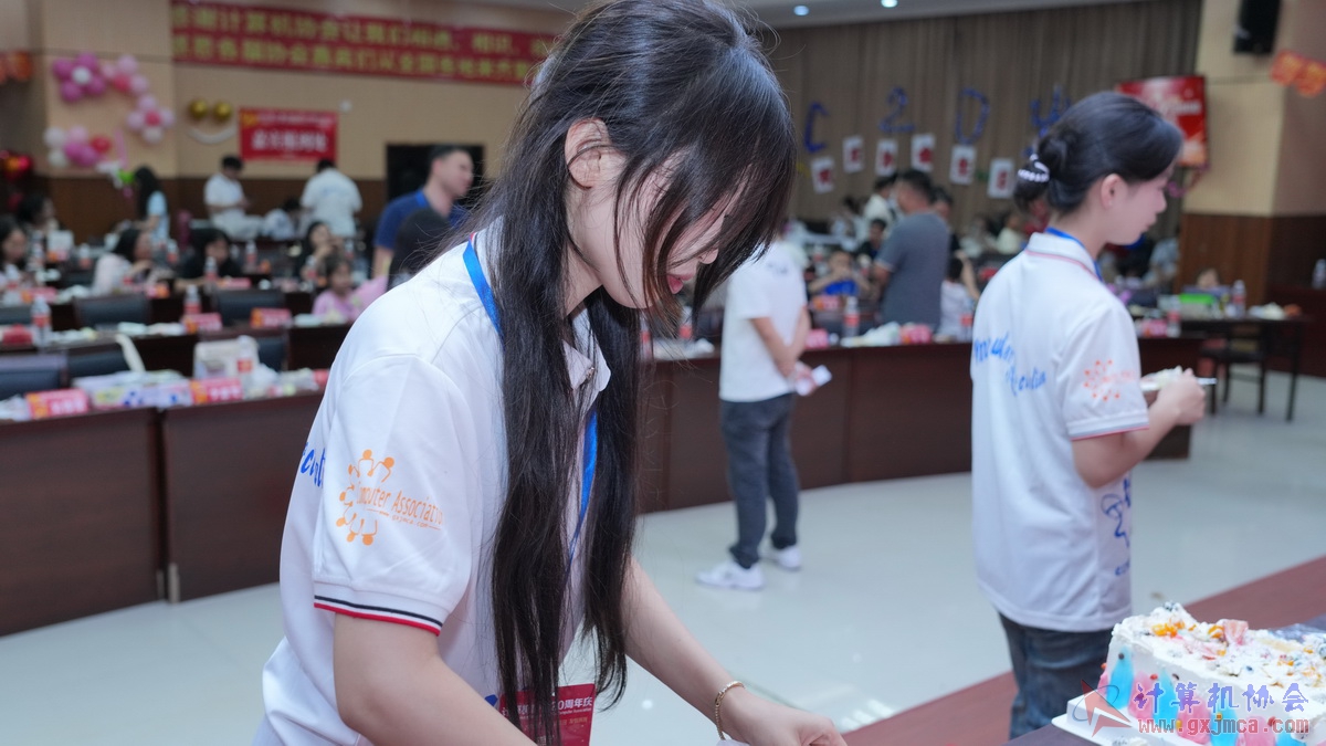 250621CA1727.JPG