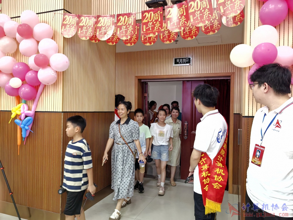 250621CA1821.jpg