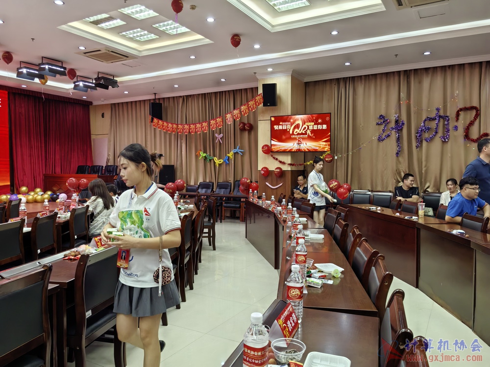 250621CA1834.jpg