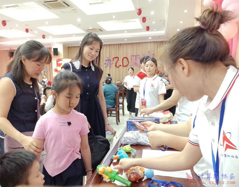 250621CA1841.jpg