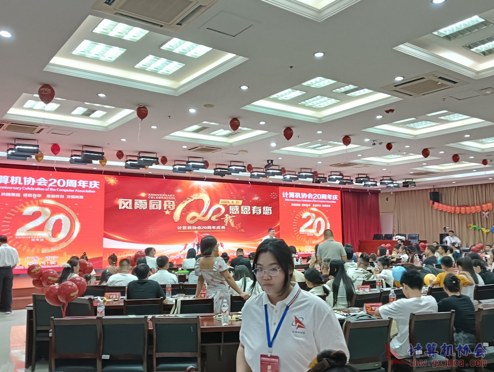 250621CA1880.jpg
