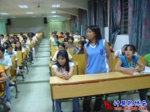 2006-11-01协会召开2006级全体会员大会（03）