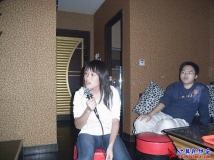 2008-11-07协会中层干部唱K交流活动（02）