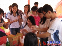2006-05-14协会委员会全体成员与指导老师大王滩户外联谊活动\宝宝相机(07)
