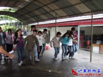 2006-12-03协会委员会全体成员与指导老师狮山公园大型户外师生联谊活动\相机2(05)