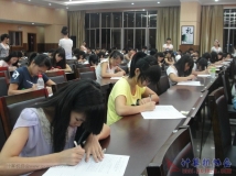 20141028协会对2014级预备干事进行转正理论考核（小相机（4）