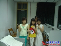 2006-04-10协会成员机房采青（01）