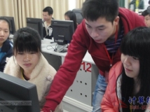 20140325协会开展《U盘系统安装盘的制作》培训活动