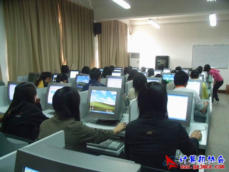 091202CAPX08.JPG