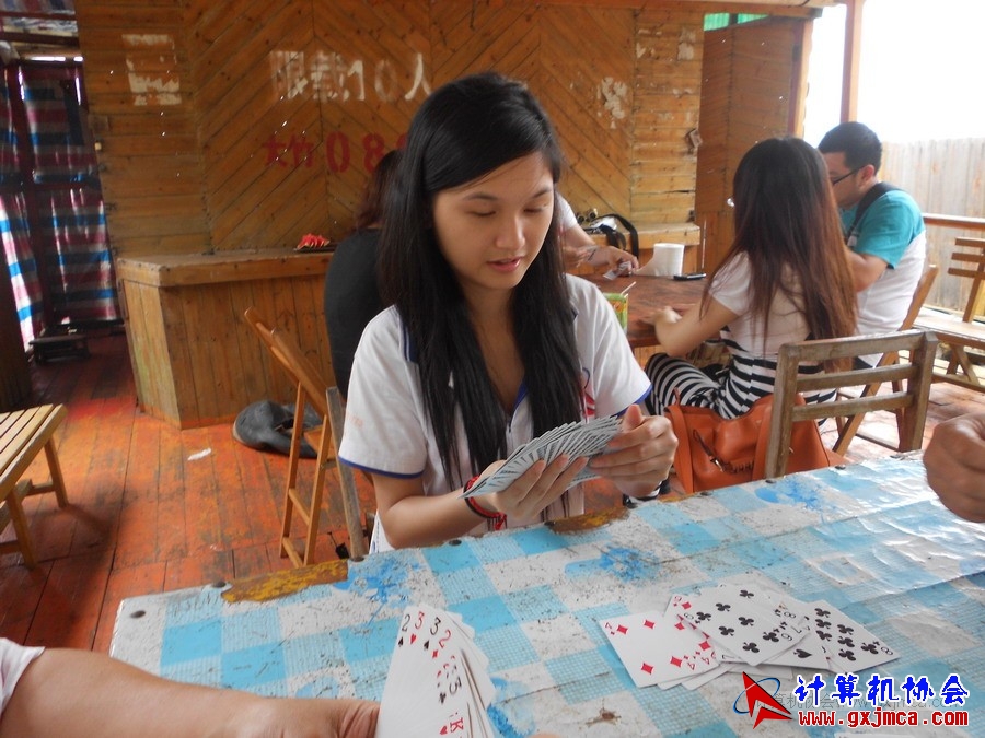 120602ca3046.jpg