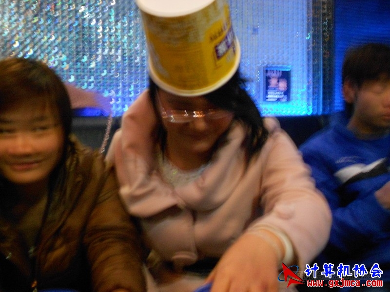 120311cakg201.jpg