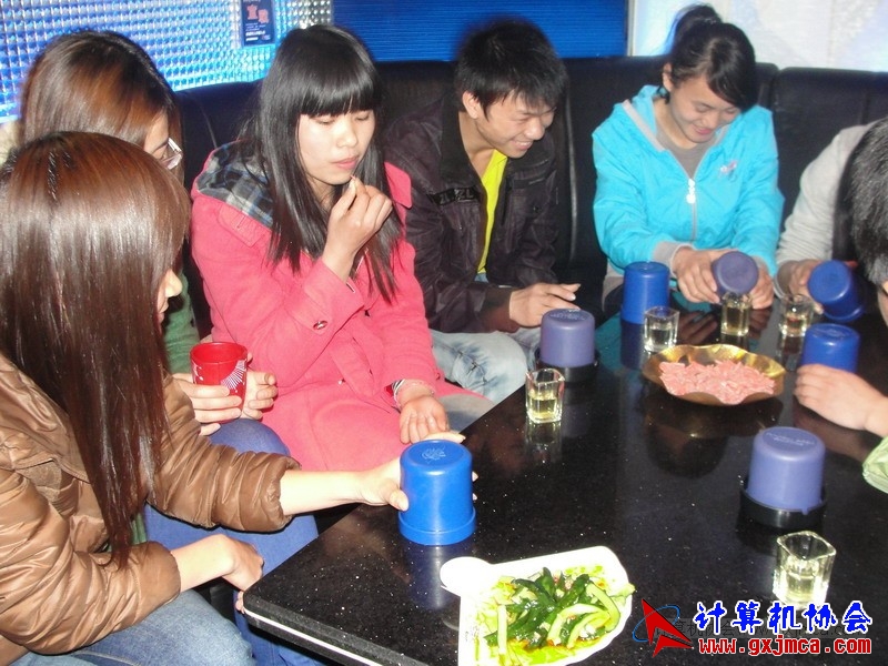120311cakg045.JPG