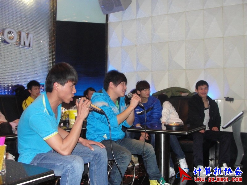 120311cakg065.JPG