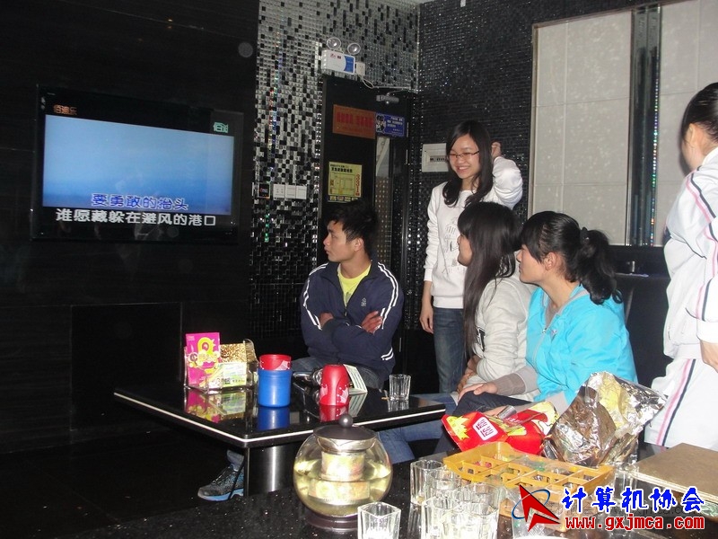 120311cakg071.JPG