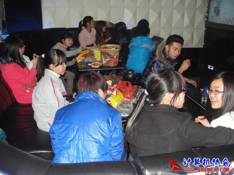120311cakg095.JPG