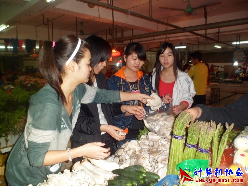 120317cakg233.JPG