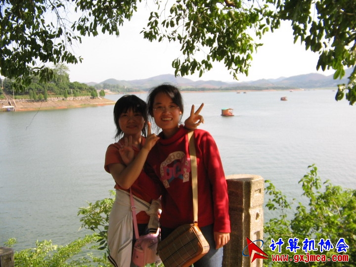 060514CA0422.jpg