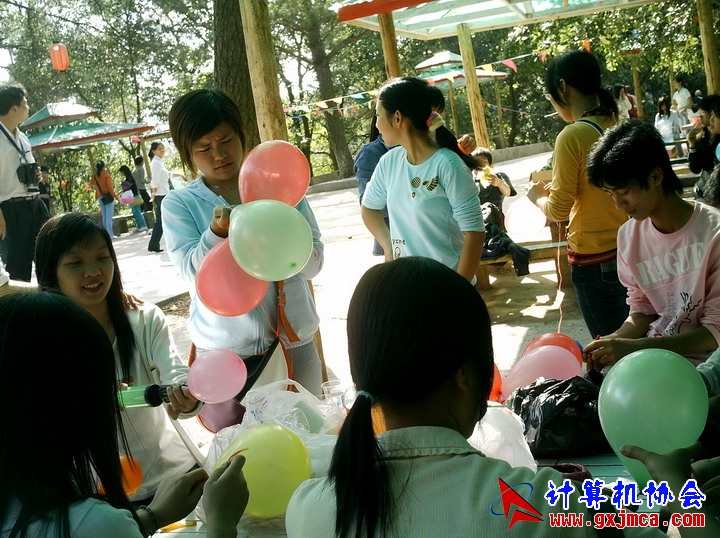 060514CA0637.JPG