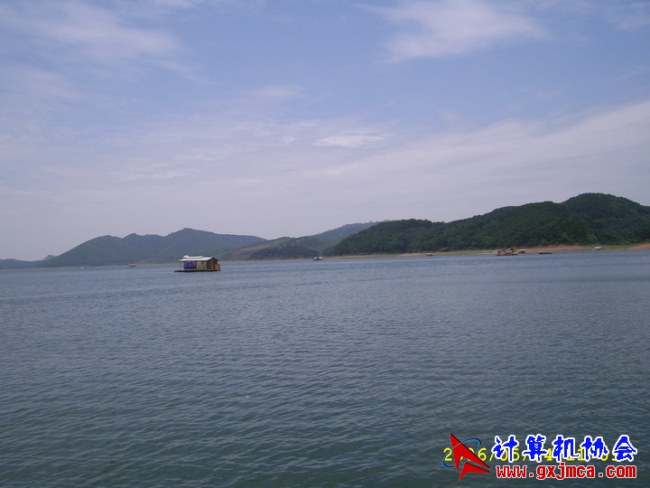 060514CA0896.JPG