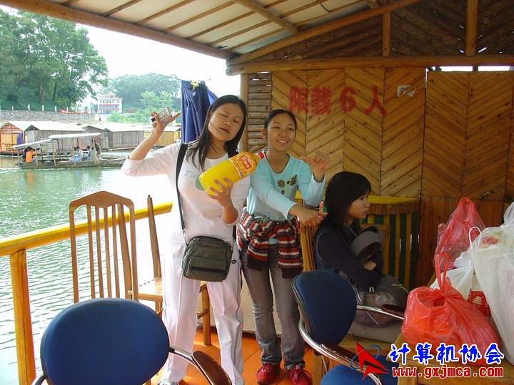 060514CA0986.JPG