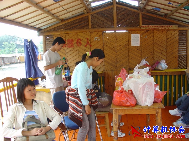 060514CA0992.JPG