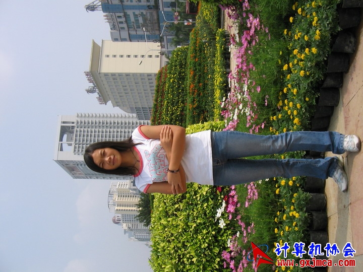 061021CA072.jpg